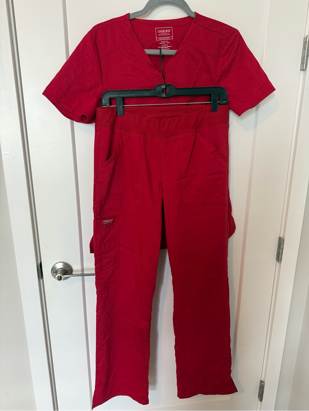 Cherokee Women's Red Scrub Set Size Small
